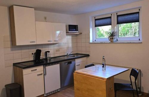 Loehne Apartamento | Kleine Souterrainwohnung in Löhne-Bad Oeynhausen