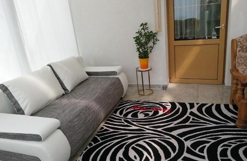 Neutrebbin Apartamento | Kleines Haus im Oderbruch