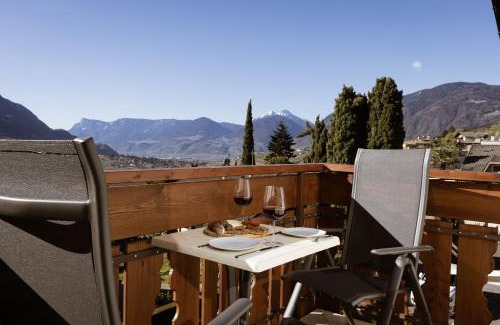 Rifiano Apartamento | Kleon 2