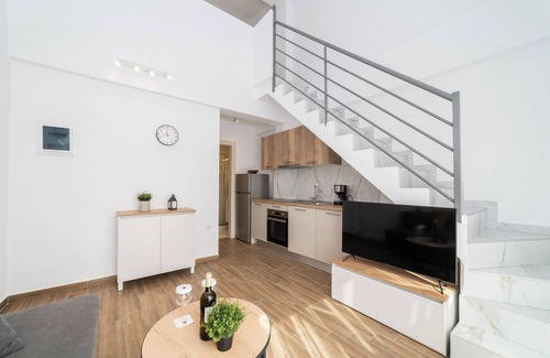 Paralia Ofryniou Casa | Kleoniki & Irida Residential Complexes