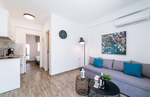 Paralia Ofryniou Casa | Kleoniki & Irida Residential Complexes