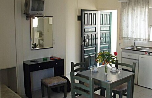 Limenas Chersonisou Hotel | Klery Studios