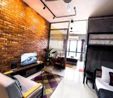 Kota Warisan Apartamento | KLIA Layover - Work & Rest in Town Centre - 24 hours Taxi, Grab - Near Airport
