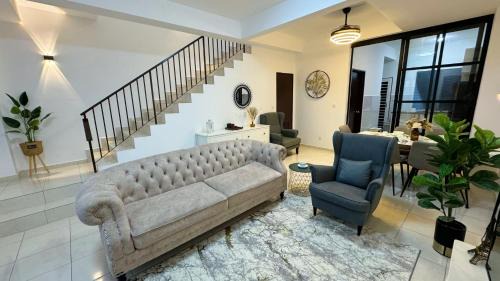 Sepang Casa | KLIA Sepang Charming 4-Bedroom Blissful Double-Storey Home