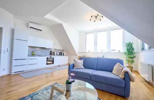 Funfhaus Apartamento | Klimatisiertes Dachgeschoss Metro Nähe