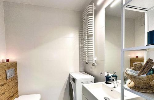 Targowek Apartamento | Klimatyczna Hotelowa Kawalerka