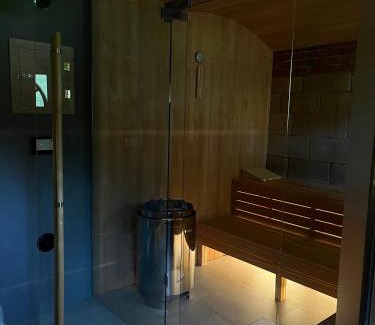 Radkow Casa | Klimatyczny Dom Kopaczówka przytulna miejscówka z kominkiem, sauną i ogrodem u podnóża Gór Stołowych