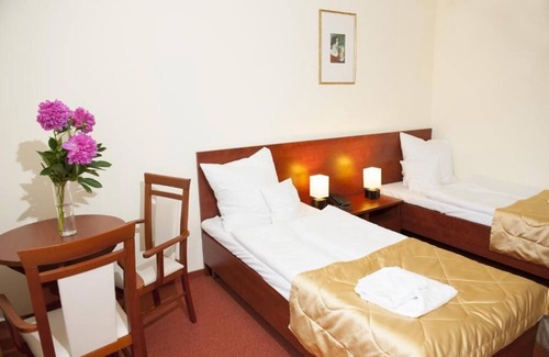 Czerniawa-Zdroj Hotel | Klinika Mlodosci Medical SPA