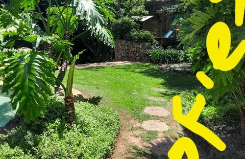 Greater Johannesburg Metropolitan Area Casa | KLOOFIES GUESTHOUSE