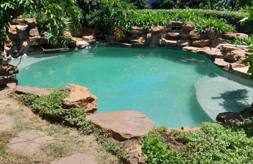 Greater Johannesburg Metropolitan Area Casa | KLOOFIES GUESTHOUSE