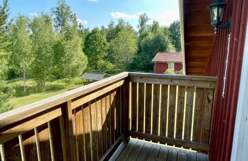 Hultsfred Cabina | Kloster Stugor och Rum