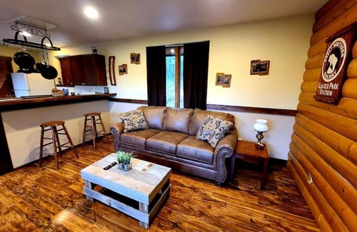 Whitefish Casa | KM Ranch Hideaway Cabin