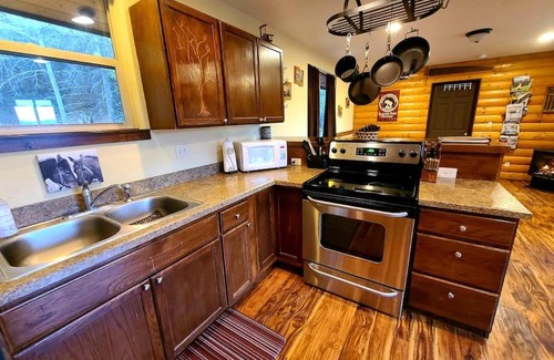 Whitefish Casa | KM Ranch Hideaway Cabin