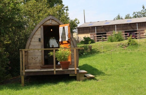 Corscombe Otro | Knapp Farm Glamping Puki Pod