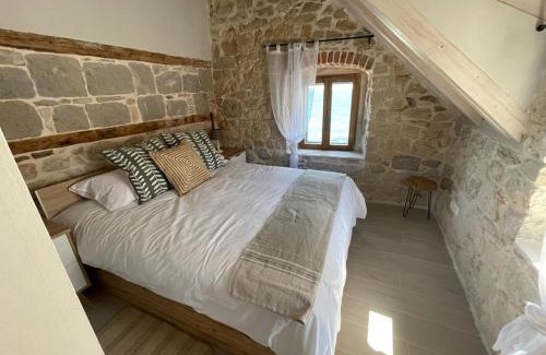 Kastel Novi Apartamento | Knez apartments and rooms