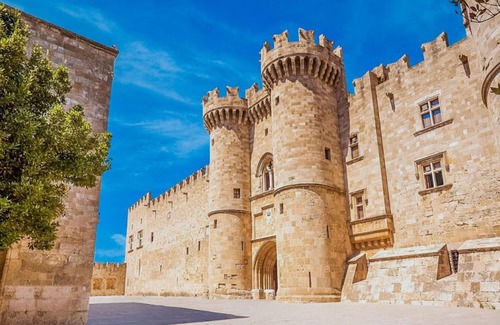 Rhodes Old Town Casa | Knights Golden Loch - Rhodes Unique Getaway