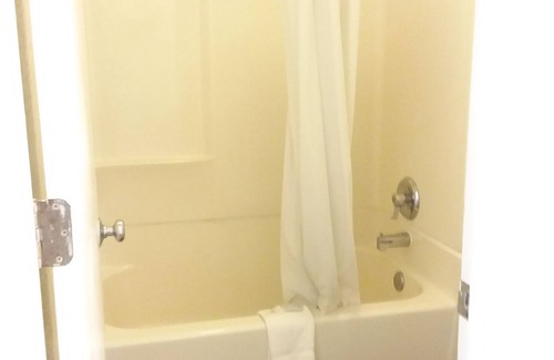Burlington Hotel | Knights Inn Burlington, NC