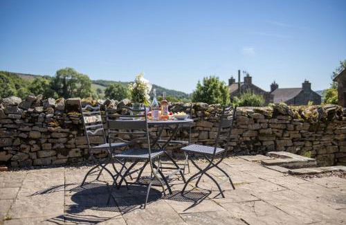 Leyburn Casa | Knights Rest