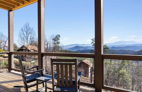 Gatlinburg - Pigeon Forge Cabina | 523heavengbncb - Knockin on Heaven's Door