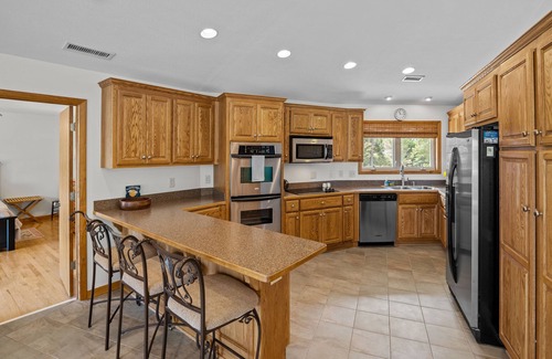 Oriental Casa | Knot Lost with gorgeous water views