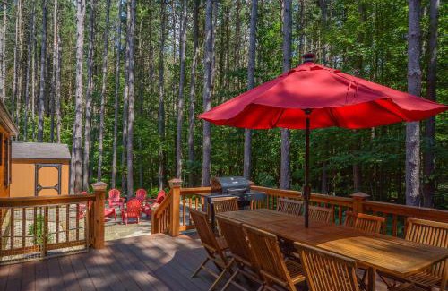 Oakland Casa | Knotty Pines
