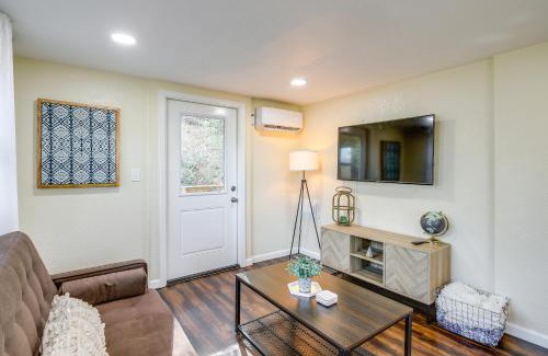 Ashley Oaks Casa | Knoxville Cottage with Fenced Yard, Pet Friendly!