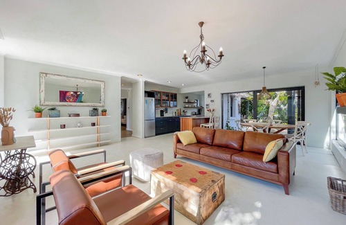 Scott Estate Cabaña | - Knus Huisie - Hout Bay Cozy Cottage
