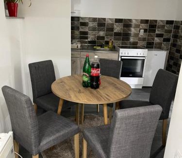 Prokuplje Apartamento | Kocić apartmani