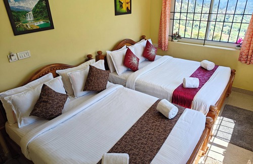 Vilpatti Hotel | Kodai Hillscape