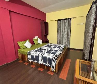 Kodaikanal Hotel | Kodaikanal NPM Residency Hotel
