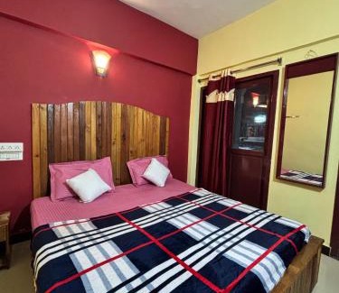 Kodaikanal Hotel | Kodaikanal NPM Residency Hotel