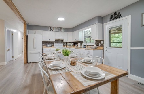Kodak Casa | Kodak Getaway w/ Covered Decks + Game Room!