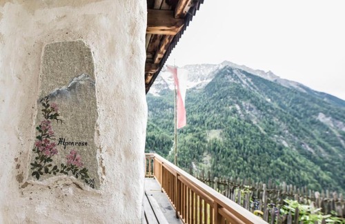 Acereto Apartamento | Kofler zwischen den Wänden
