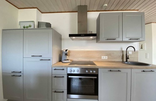 Ditzum Apartamento | Koje 2 - Frühstück mit Kutterblick - Ferienwohnungen Meerhuus, 45229