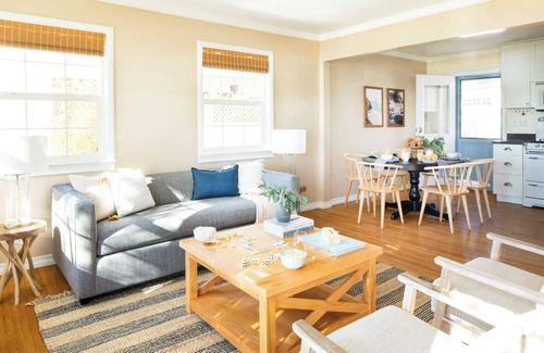 Crown Point Cabaña | Kokomo by Avantstay Bayside Getaway w/ Fire Pit, & Large Outdoor Patio