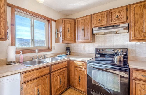 Loma Casa | Kokopelli Ranch: Iconic Trails in Your Backyard