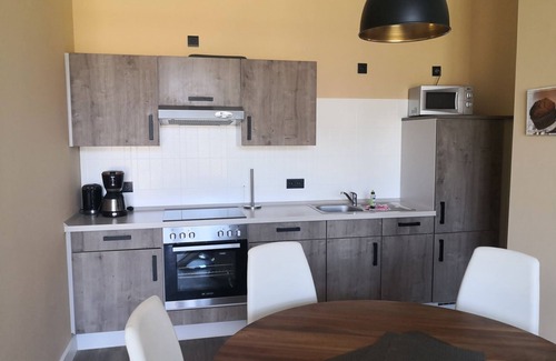 Stolpe Apartamento | Kolibri RE-05 - Cozy vacation apartment The Remise Kolibri RE-05 in a rural setting.