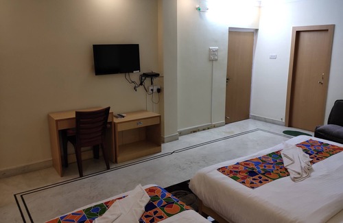 Sector II Casa | Kolkata Residency Guest House