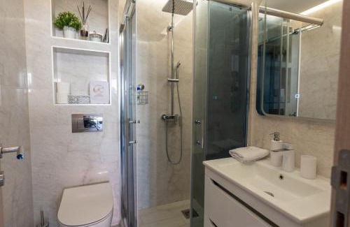 Arandelovac Apartamento | Kolonja Apartmani