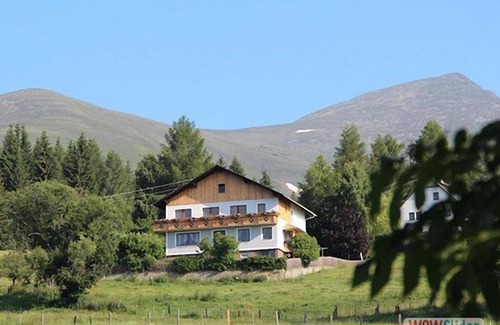 Oberwolz Apartamento | Komfortzimmer mit Balkon - Fewo Würger