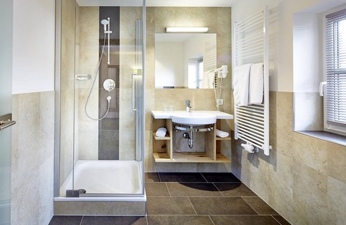 Stuhlfelden Casa | Komfort Mehrbettzimmer - Hotel Gasthof Flatscher