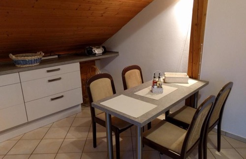 Pitzling Apartamento | Komfortabel wohnen am Waldrand von Pitzling