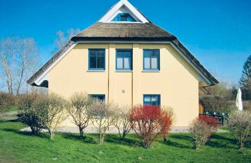 Puddemin Casa | Komfortables Reetdachferienhaus Hasel 1