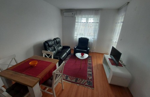 Jagodina Apartamento | Komodo