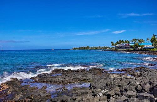 Historic Kailua Village Apartamento | Kona Condo with View, Walk to Beach and Restaurants