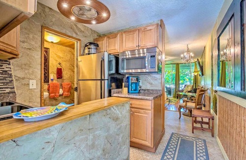Historic Kailua Village Hotel | Kona Islander Inn Condos