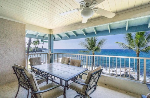 Historic Kailua Village Casa | Kona Reef #D31