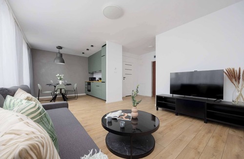 Targowek Apartamento | Kondratowicza 18 | Modern Apartment | Parking