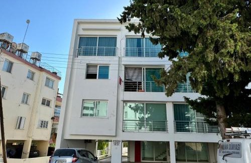 Zeytinlik Apartamento | Konforlu ve nezih