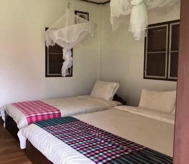 Kong Lor Casa | Konglor Eco-Lodge Guesthouse and Restaurant